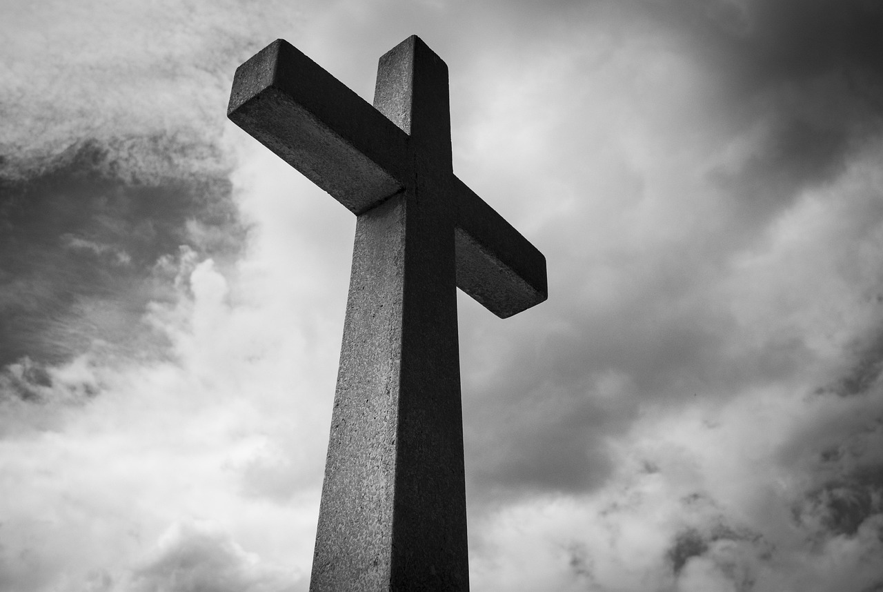 疫情下日美人口与死亡人数对比，反思与启示