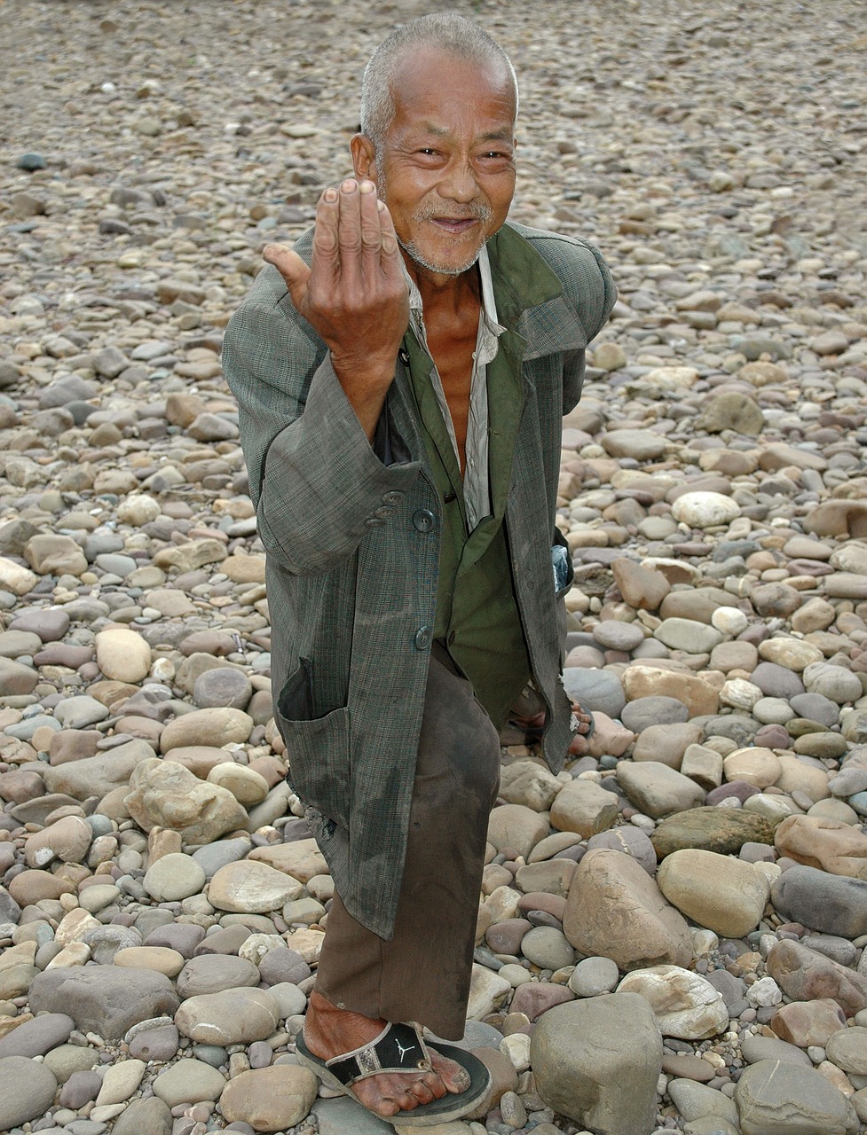疫情已经几年了（疫情已经几年了?）