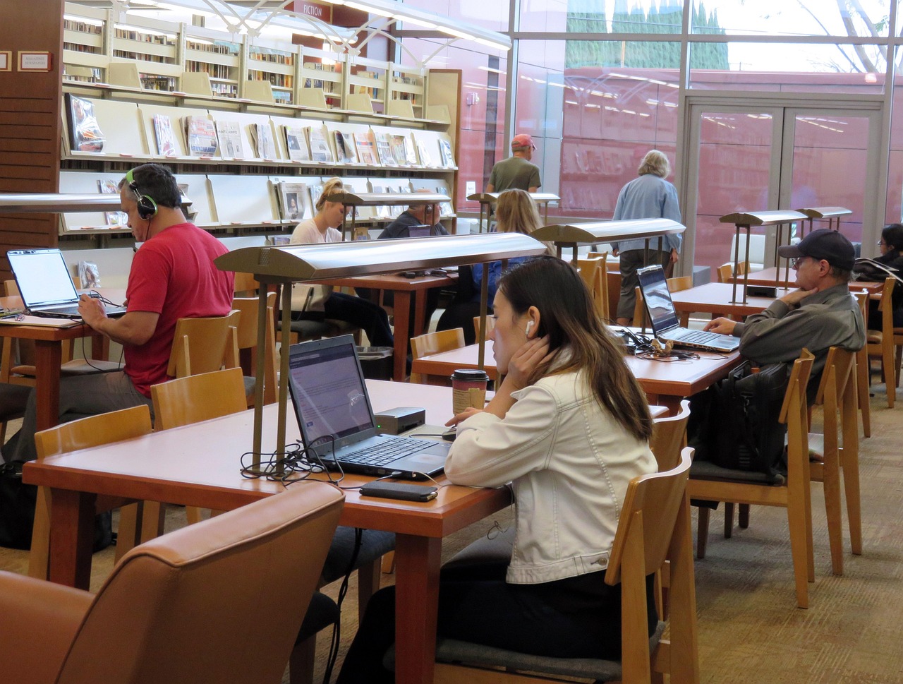2020年学校疫情（2020年学校疫情放假了多长时间啊）