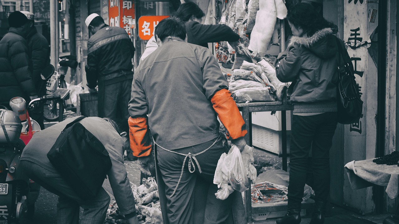 上海疫情的丑态事件（上海疫情的丑态事件有哪些）